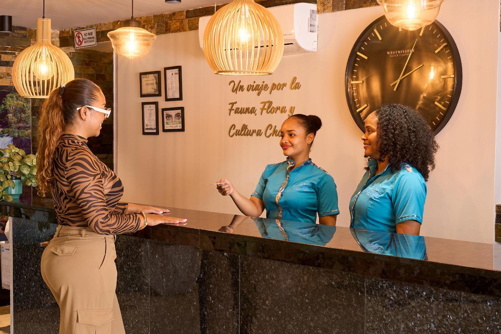 Quibdó Kamaleb Farallones Hotel מראה חיצוני תמונה